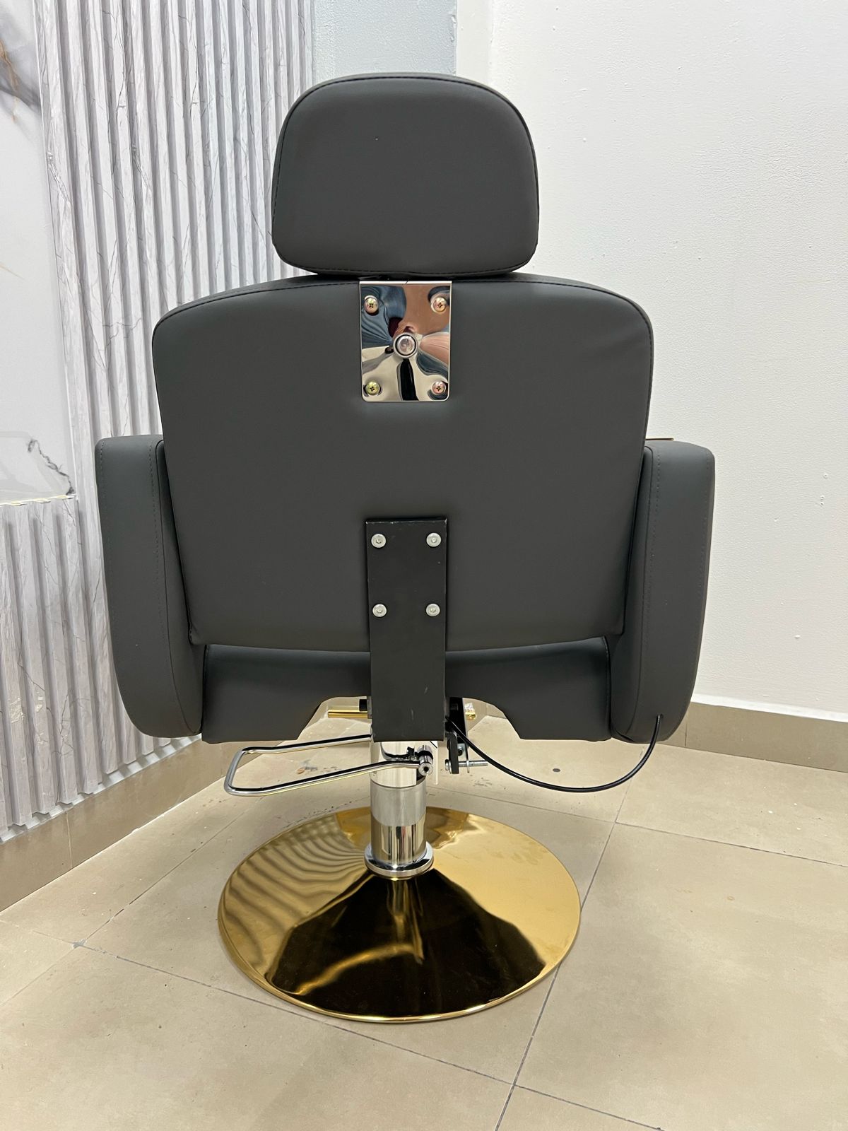 Silla Gris Para Salón con Dorado (Reclinable)